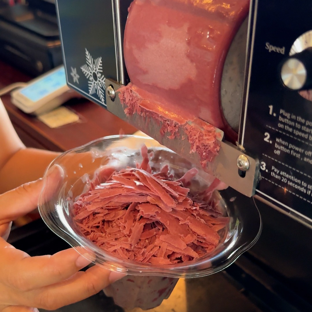 ハワイアンダイニングカフェ「KOA」