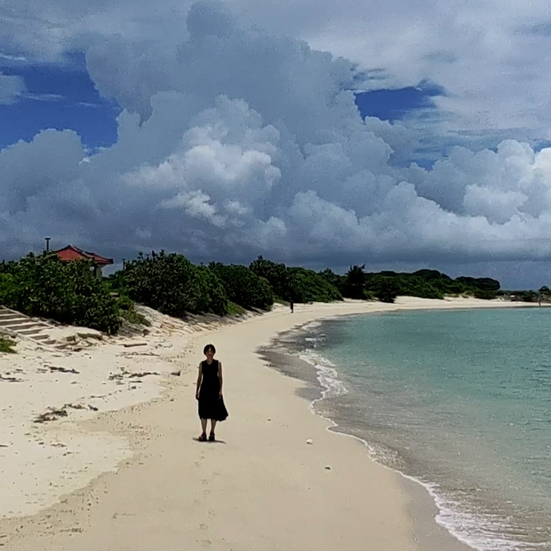 ハワイアンダイニングカフェ「KOA」