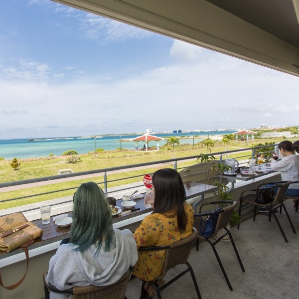 ハワイアンダイニングカフェ「KOA」