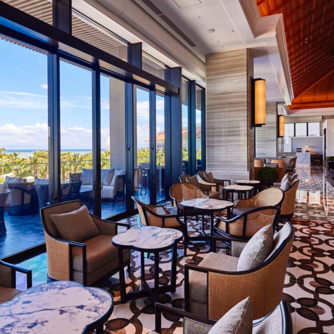 琉球ホテル&リゾート名城ビーチ内