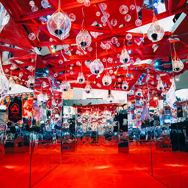 沖縄アウトレットモールあしびなー内　沖縄金魚ミュージアム