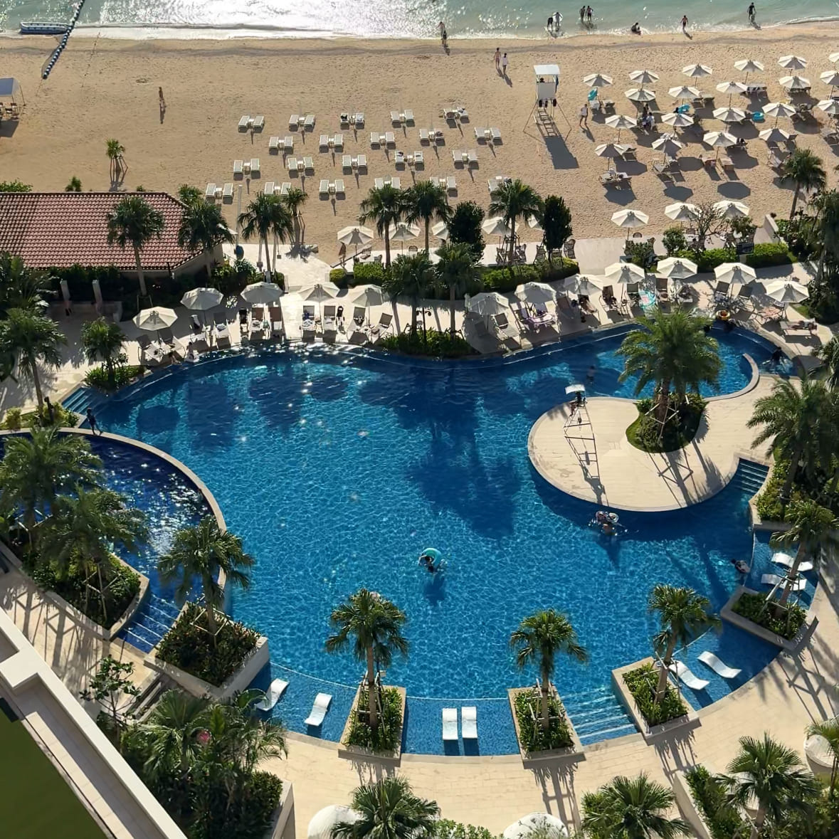 琉球ホテル&リゾート名城ビーチの風景